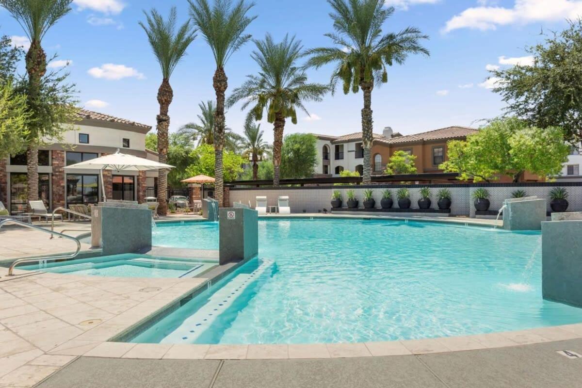Cozysuites Glendale By The Stadium With Pool 02 Luaran gambar