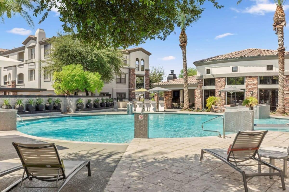 Cozysuites Glendale By The Stadium With Pool 02 Luaran gambar