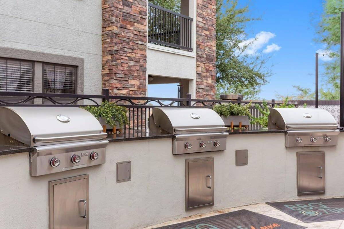 Cozysuites Glendale By The Stadium With Pool 02 Luaran gambar