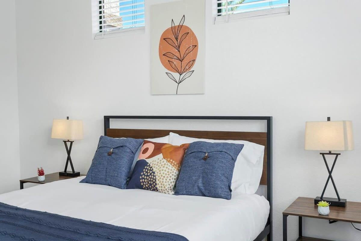Cozysuites Glendale By The Stadium With Pool 02 Luaran gambar